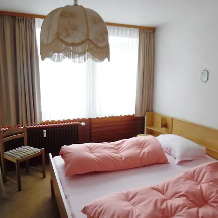 Apartment Gib Mir Funf! In *